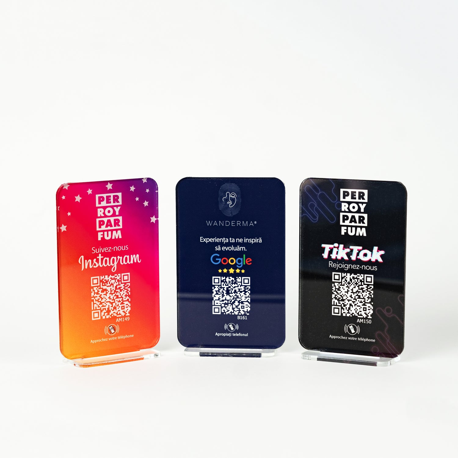 plaque qr code avec support et logo